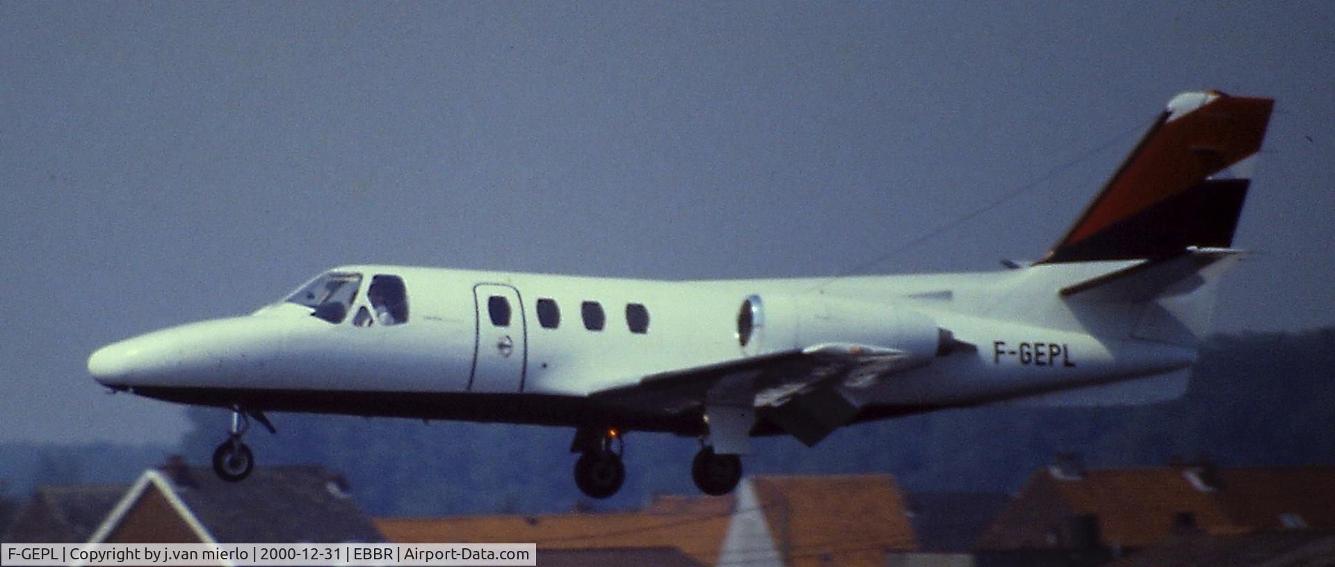 F-GEPL, 1976 Cessna 500 Citation I C/N 500-0164, Landing 25L at Brussels