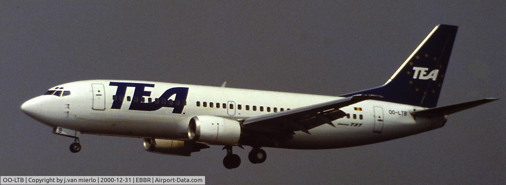 OO-LTB, 1988 Boeing 737-3M8(QC) C/N 24021, Landing 25L at Brussels