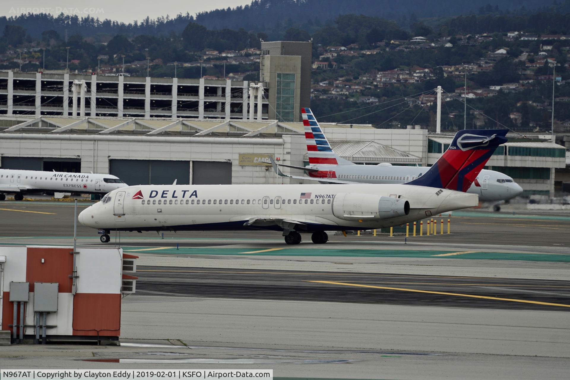 N967AT, 2001 Boeing 717-200 C/N 55028, SFO 2019.