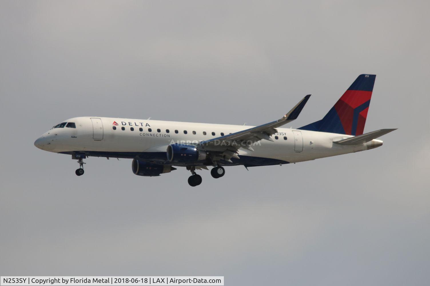 N253SY, 2016 Embraer 175LR (ERJ-170-200LR) C/N 17000620, Delta Connection