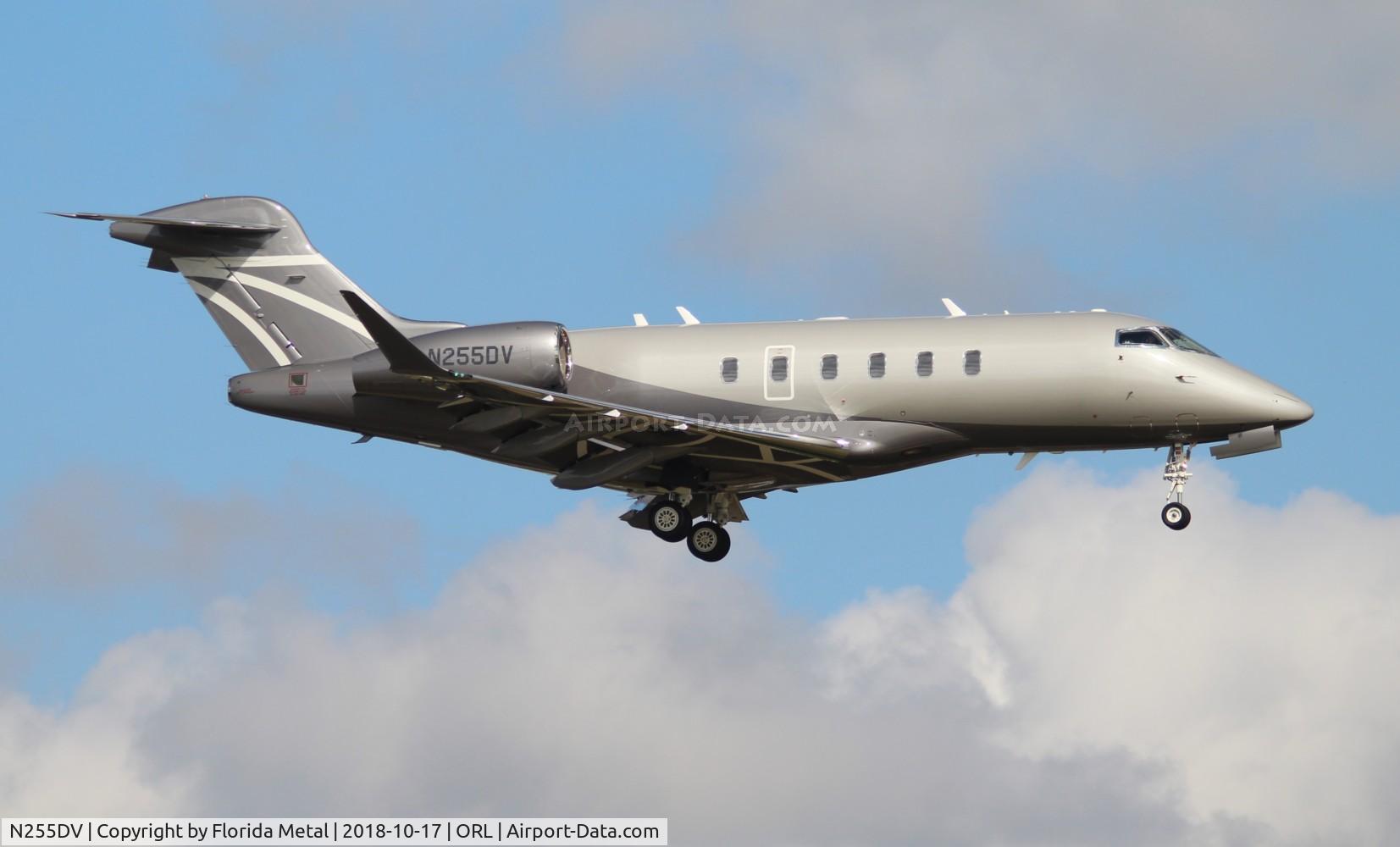 N255DV, 2016 Bombardier Challenger 350 (BD-100-1A10) C/N 20644, Challenger 350