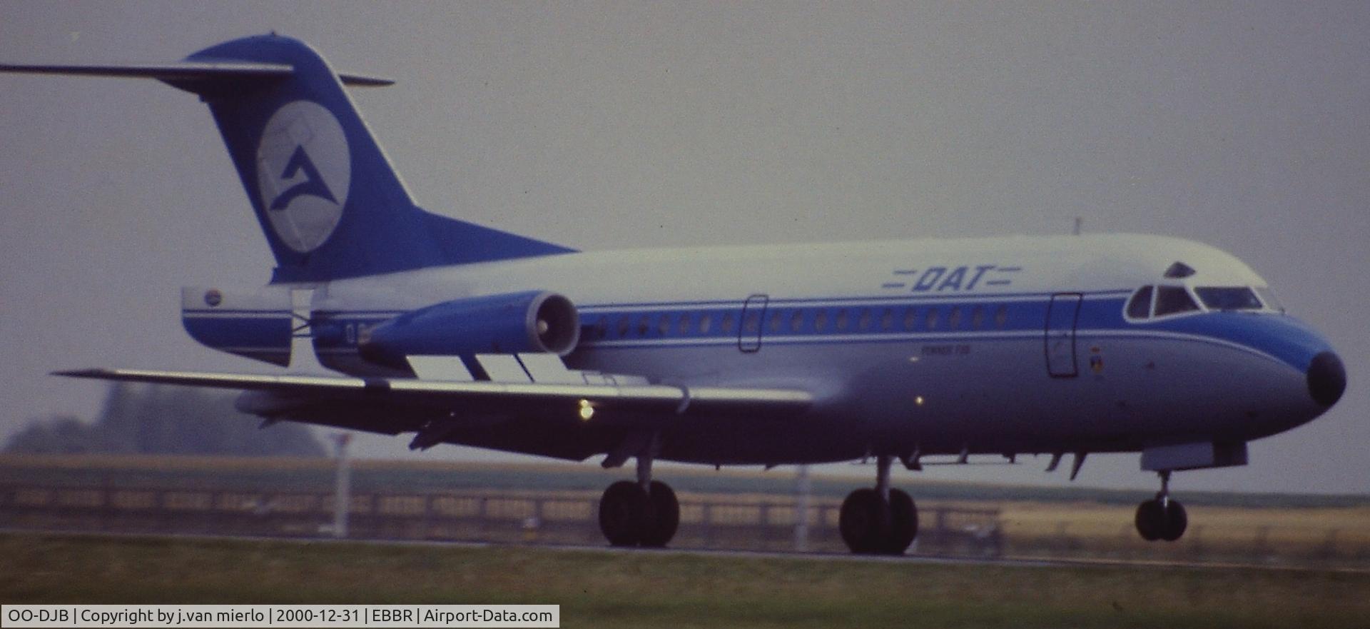 OO-DJB, 1982 Fokker F-28-4000 Fellowship C/N 11184, Landing 25L at Brussels
