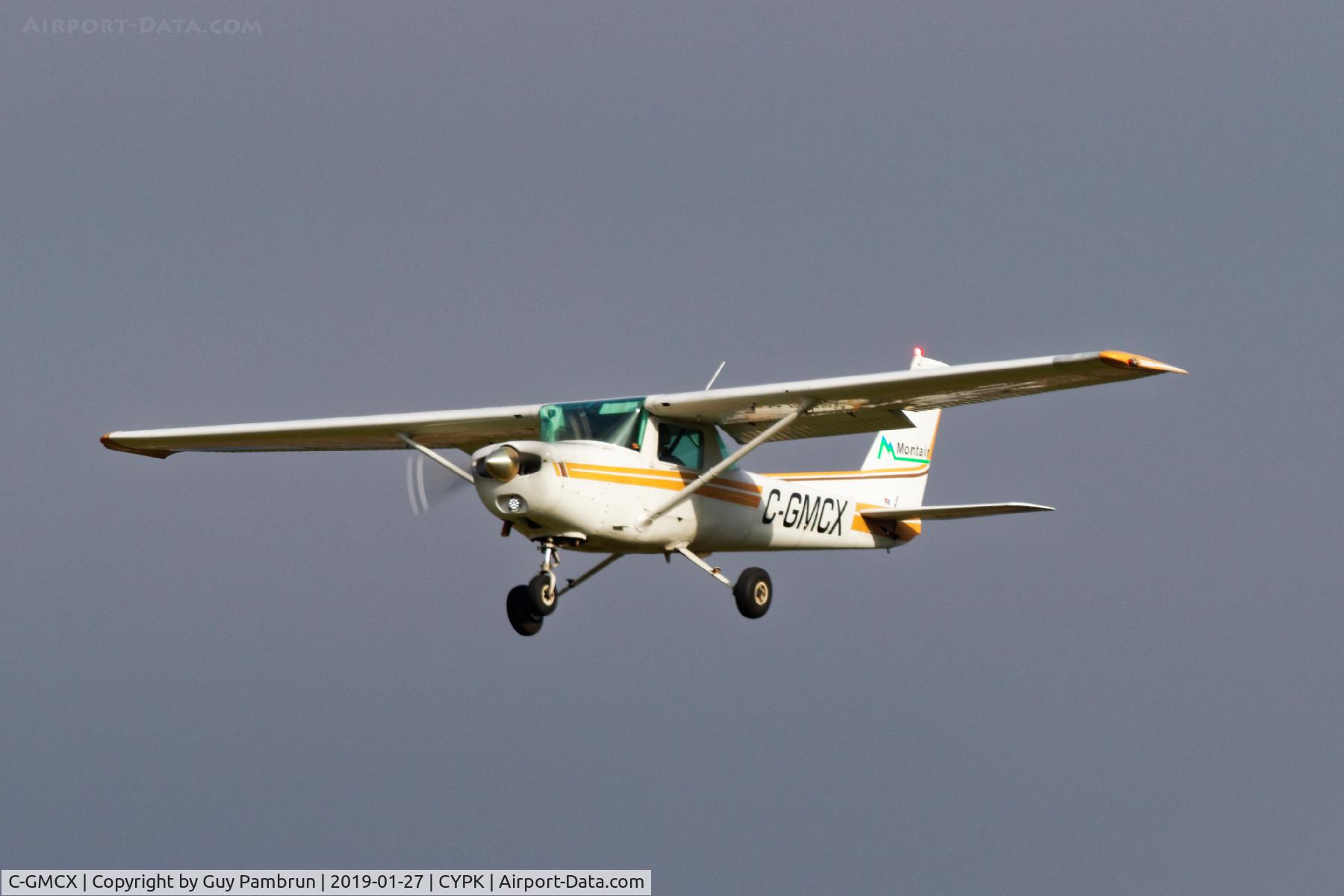 C-GMCX, 1983 Cessna 152 C/N 15285785, Landing