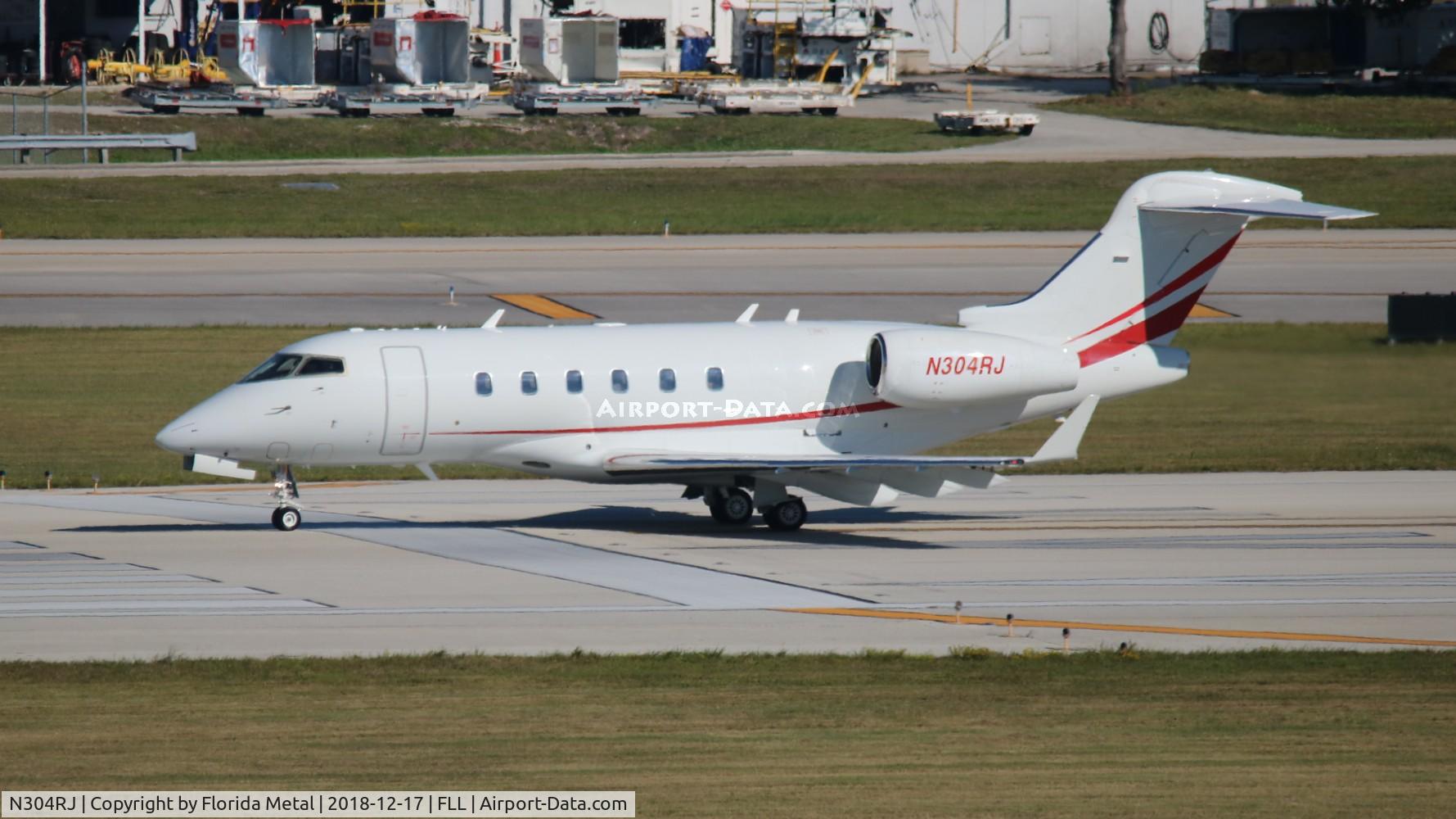 N304RJ, 2009 Bombardier Challenger 300 (BD-100-1A10) C/N 20243, Challenger 300