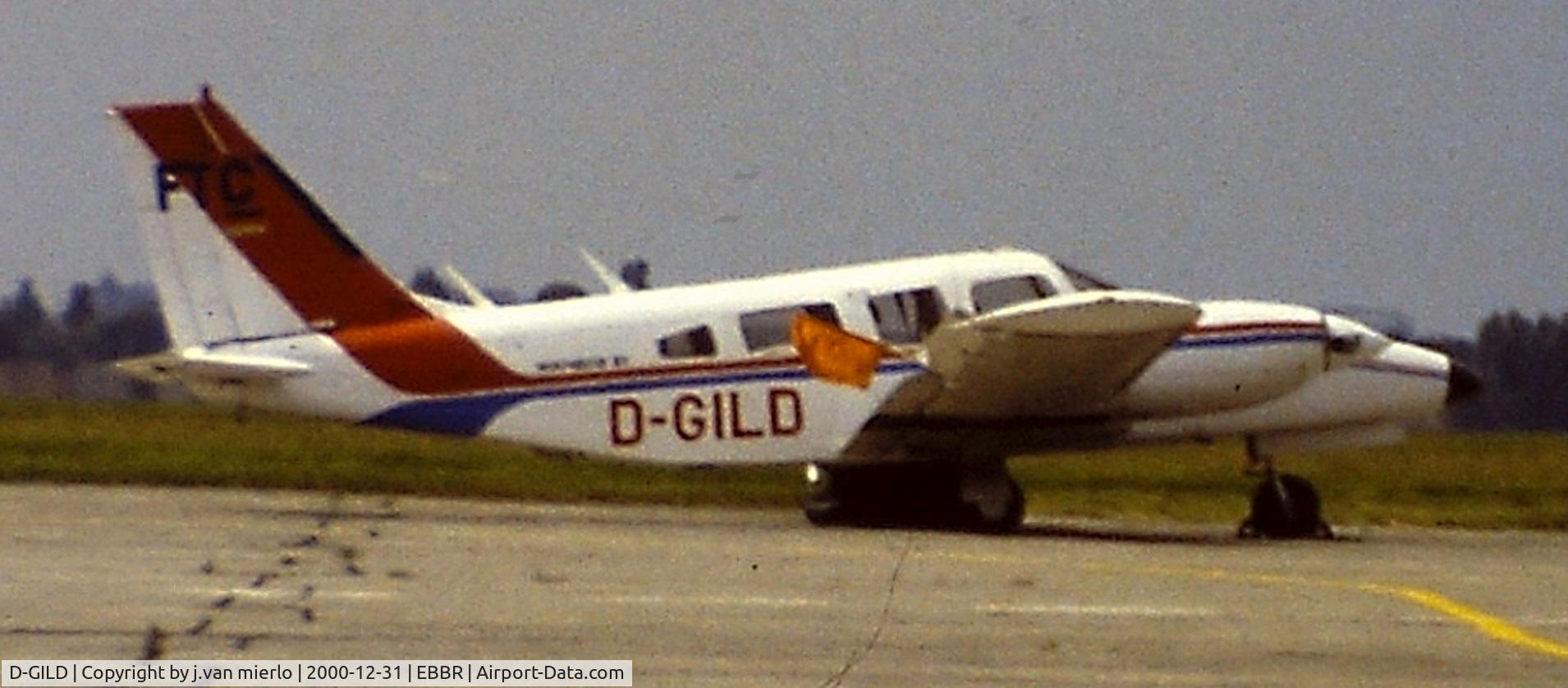 D-GILD, Piper PA-34-220T Senaca C/N 34-00000000, undercarriage collapse at Brussels