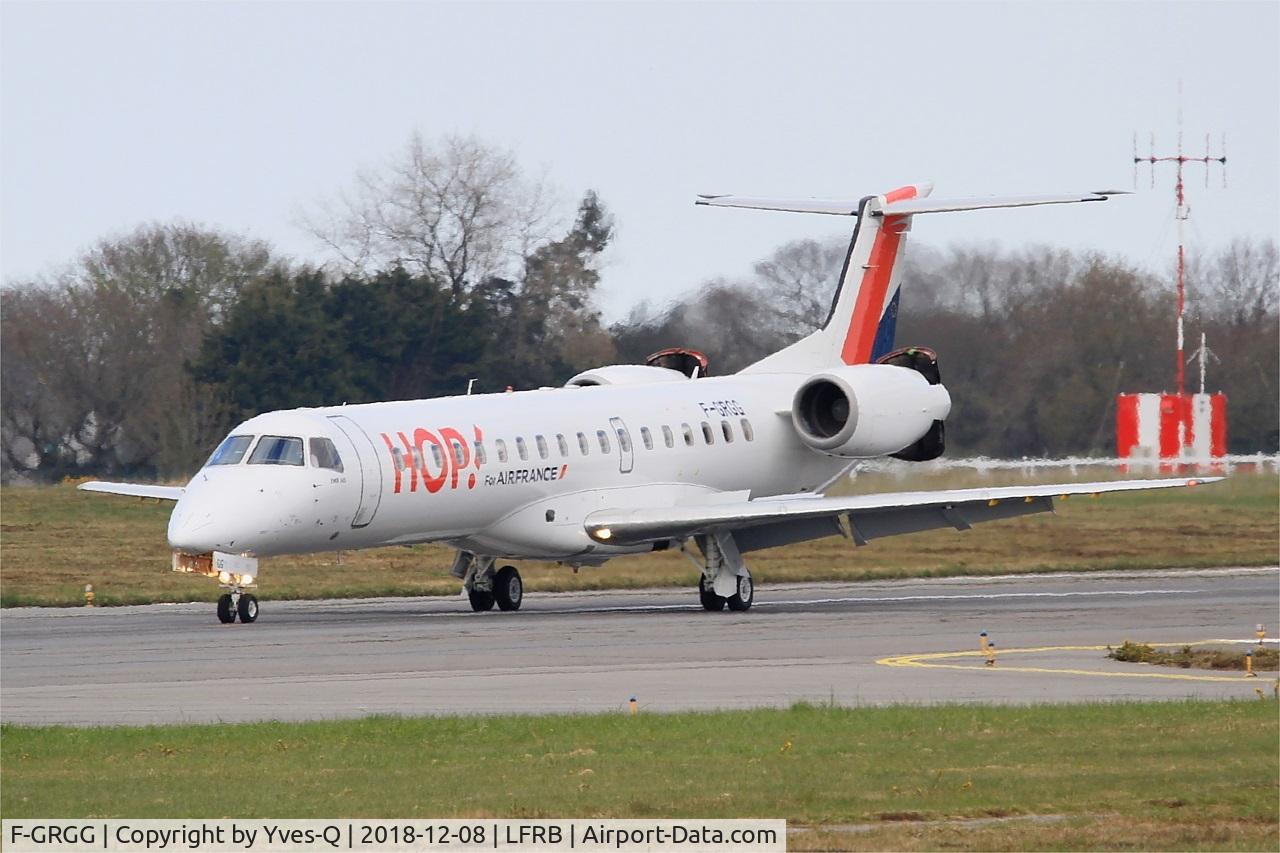 F-GRGG, 1999 Embraer ERJ-145EP (EMB-145EP) C/N 145118, Embraer EMB-145EU, Taxiing rwy 25L, Brest-Bretagne airport (LFRB-BES)