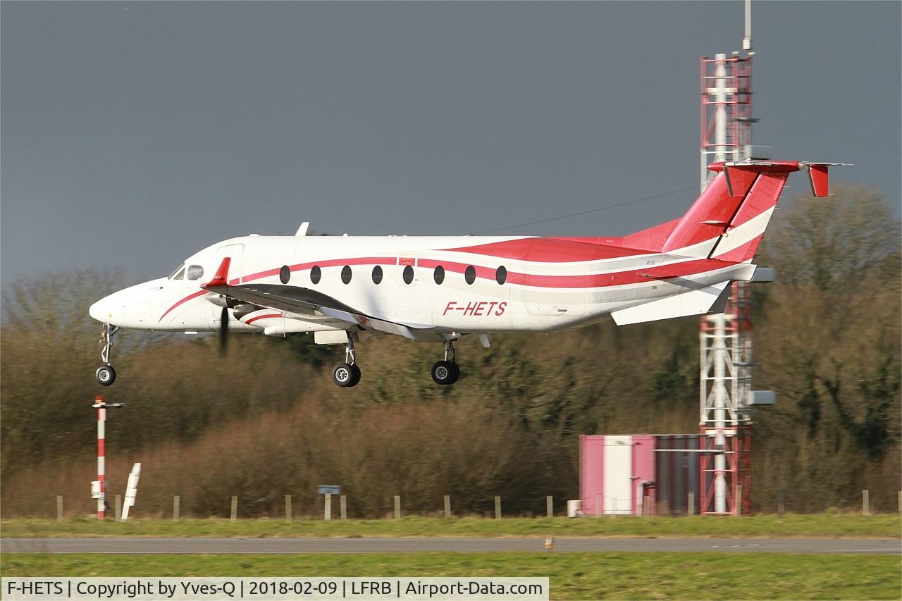 F-HETS, 1999 Raytheon 1900D C/N UE-360, Raytheon Aircraft Company 1900D, On final rwy 25L, Brest-Bretagne Airport (LFRB-BES)