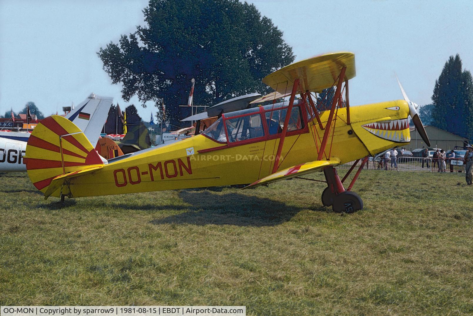 OO-MON, 1951 Stampe-Vertongen SV-4B C/N 1172, Schaffen-Diest. Scanned from a slide.