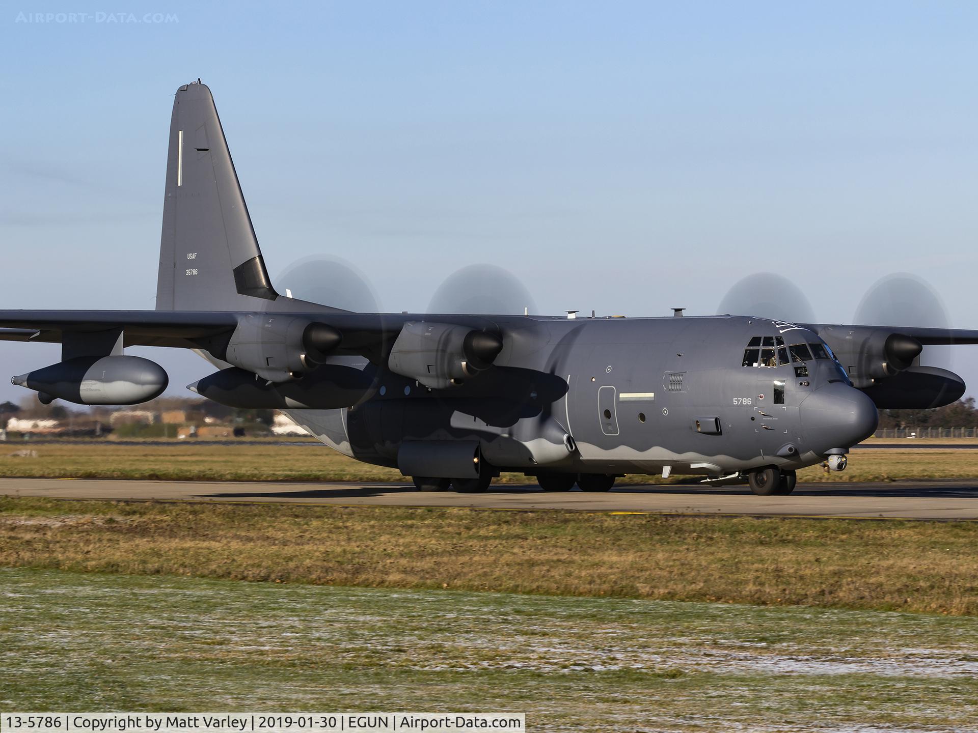 13-5786, 2015 Lockheed Martin MC-130J Commando II C/N 382-5786, Taxiing