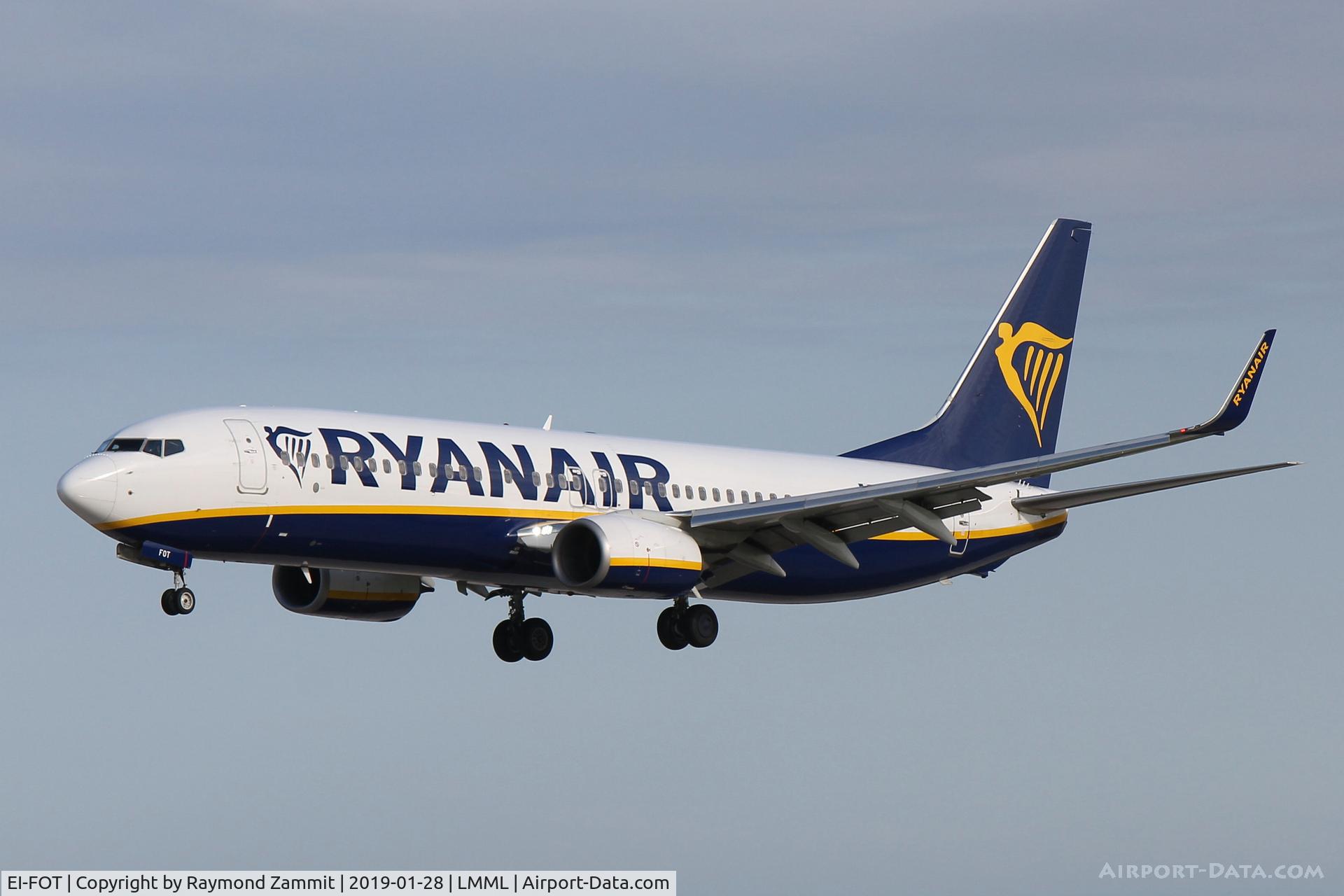EI-FOT, 2016 Boeing 737-8AS C/N 44730, B737-800 EI-FOT Ryanair