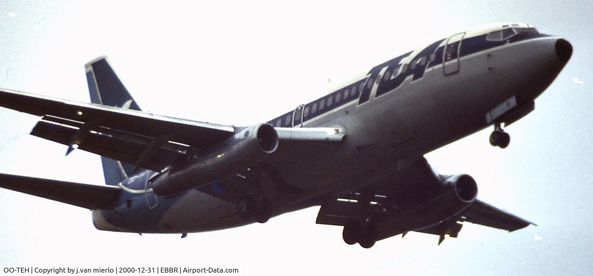 OO-TEH, 1976 Boeing 737-2M8 C/N 21231, Approaching 25L at B russels