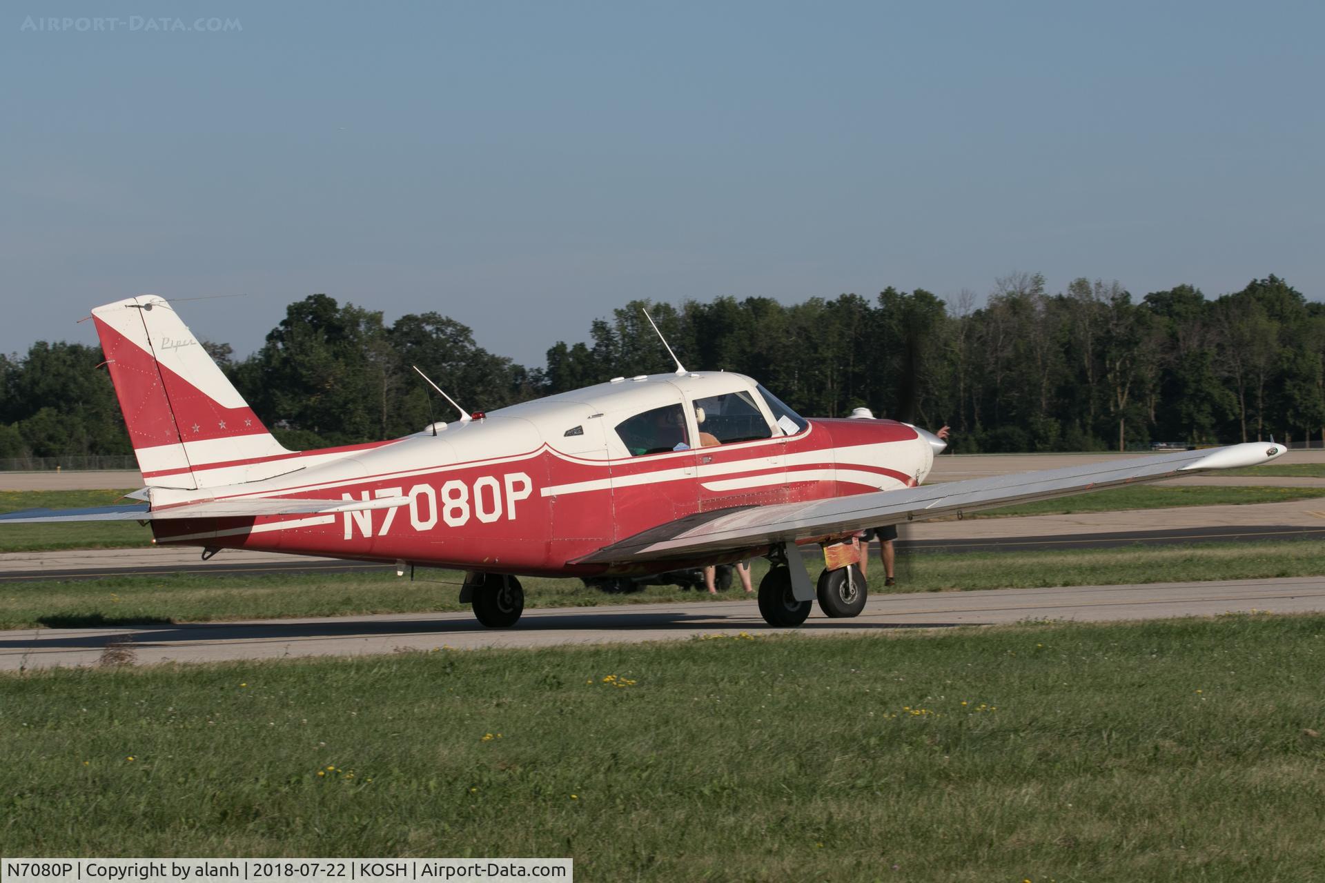 N7080P, 1960 Piper PA-24-250 Comanche C/N 24-2232, Taxying at AirVenture 2018