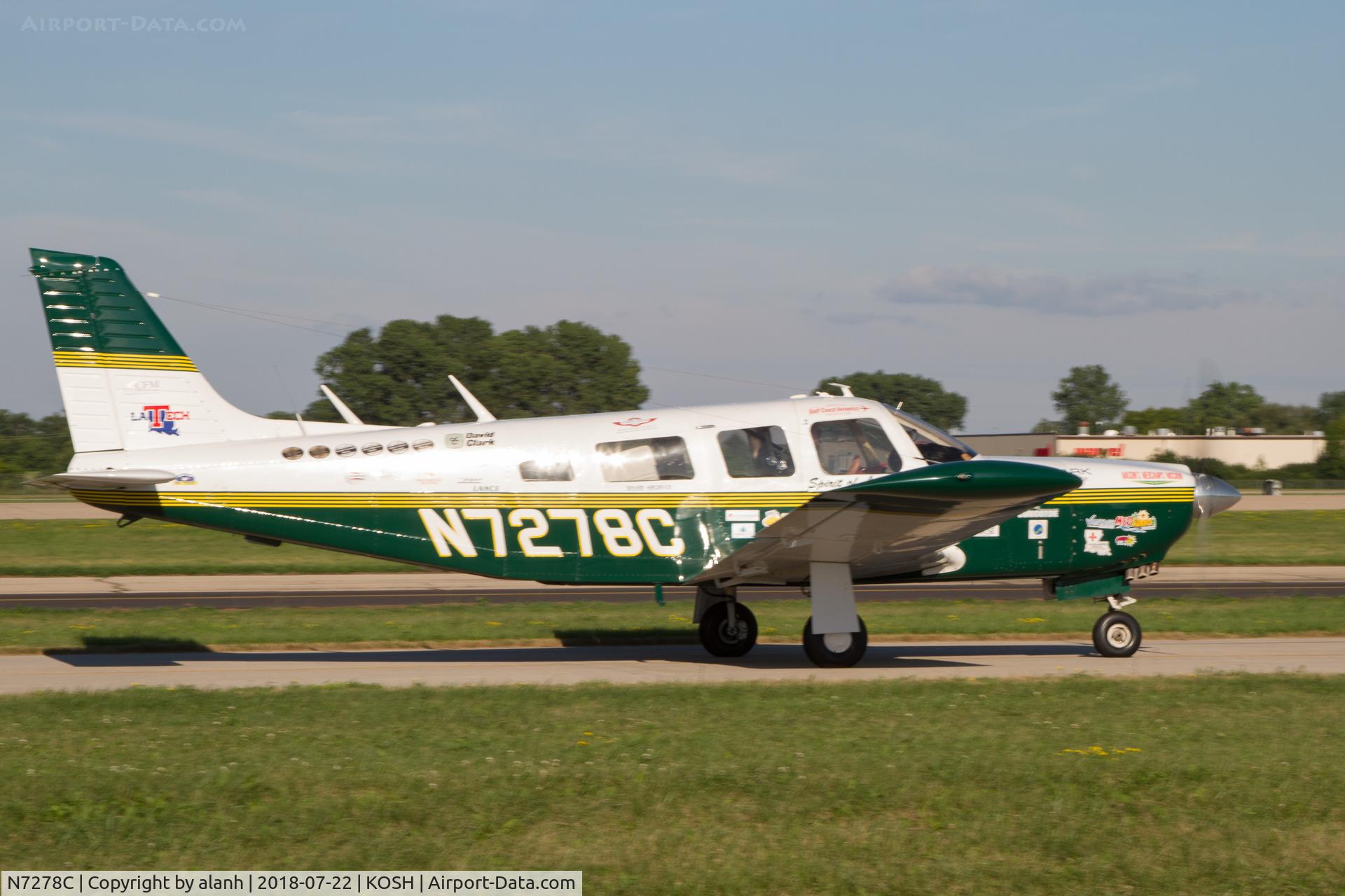 N7278C, 1975 Piper PA-32R-300 Cherokee Lance C/N 32R-7680044, Taxying at AirVenture 2018