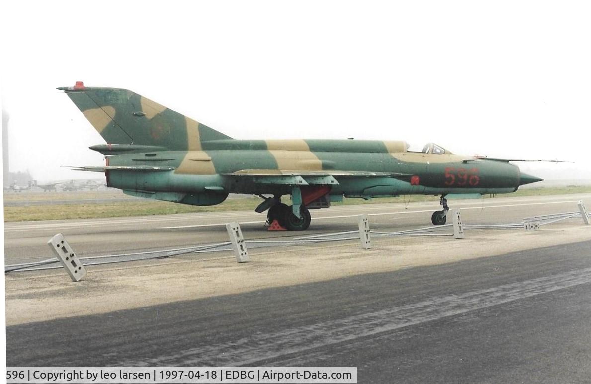 596, 1969 Mikoyan-Gurevich MiG-21M C/N 960708, Berlin Gatow 18.4.1997 with red tactical nr.