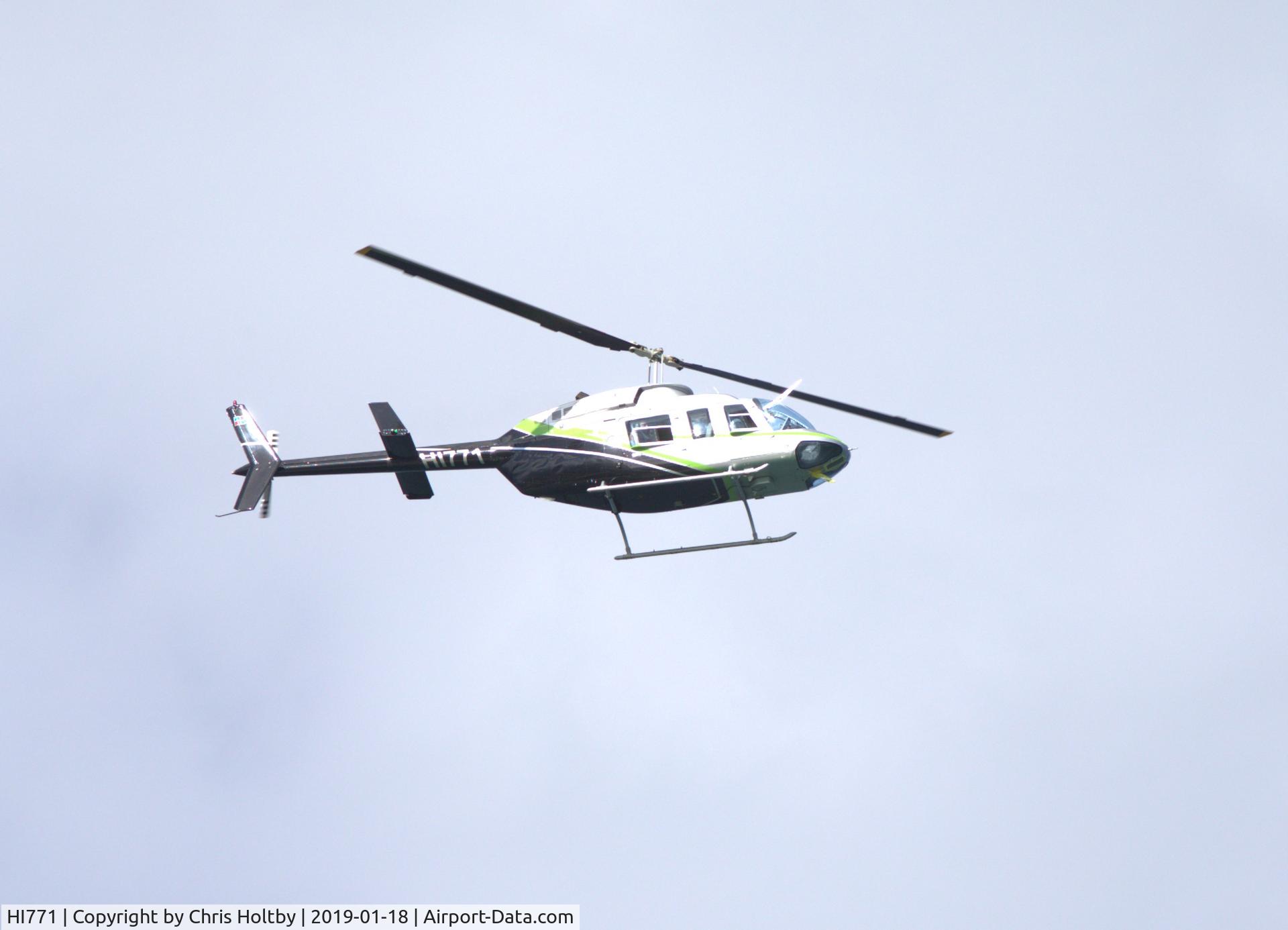 HI771, Bell LongRanger IV C/N 52079, Operating tourist flights on the Punta Cana coast of DR