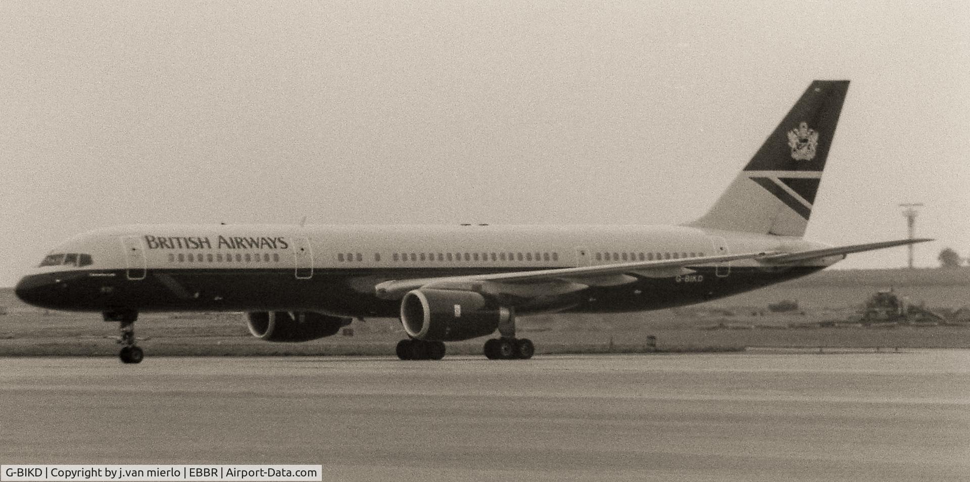 G-BIKD, 1982 Boeing 757-236 C/N 22175, Leaving landing rwy 25L Brussels '80s