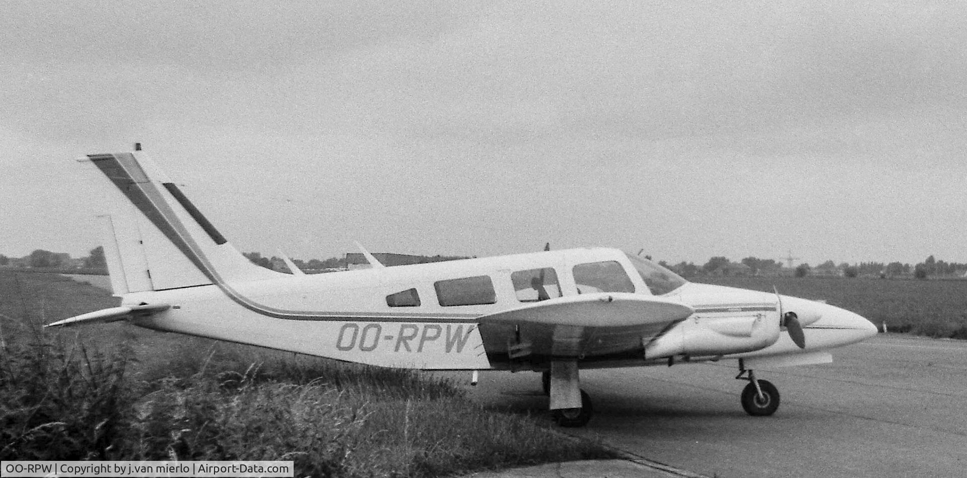 OO-RPW, 1974 Piper PA-34-200 Seneca C/N 34-7450116, Belgium