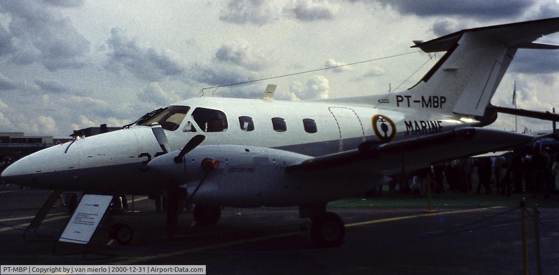 PT-MBP, Embraer EMB-121AN Xingu C/N 121047, sALON le Bourget '80s