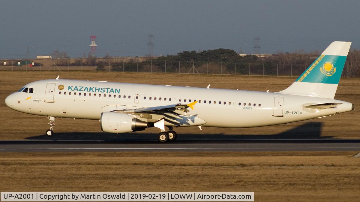 UP-A2001, 2007 Airbus A320-214 C/N 3199, Landing RWY 34