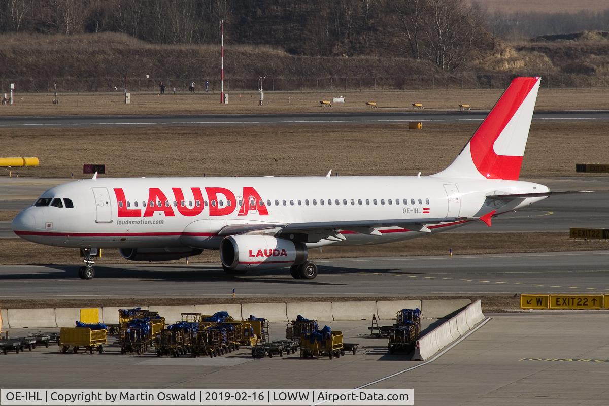 OE-IHL, 2007 Airbus A320-232 C/N 3105, Taxiing for dep. RWY 16.