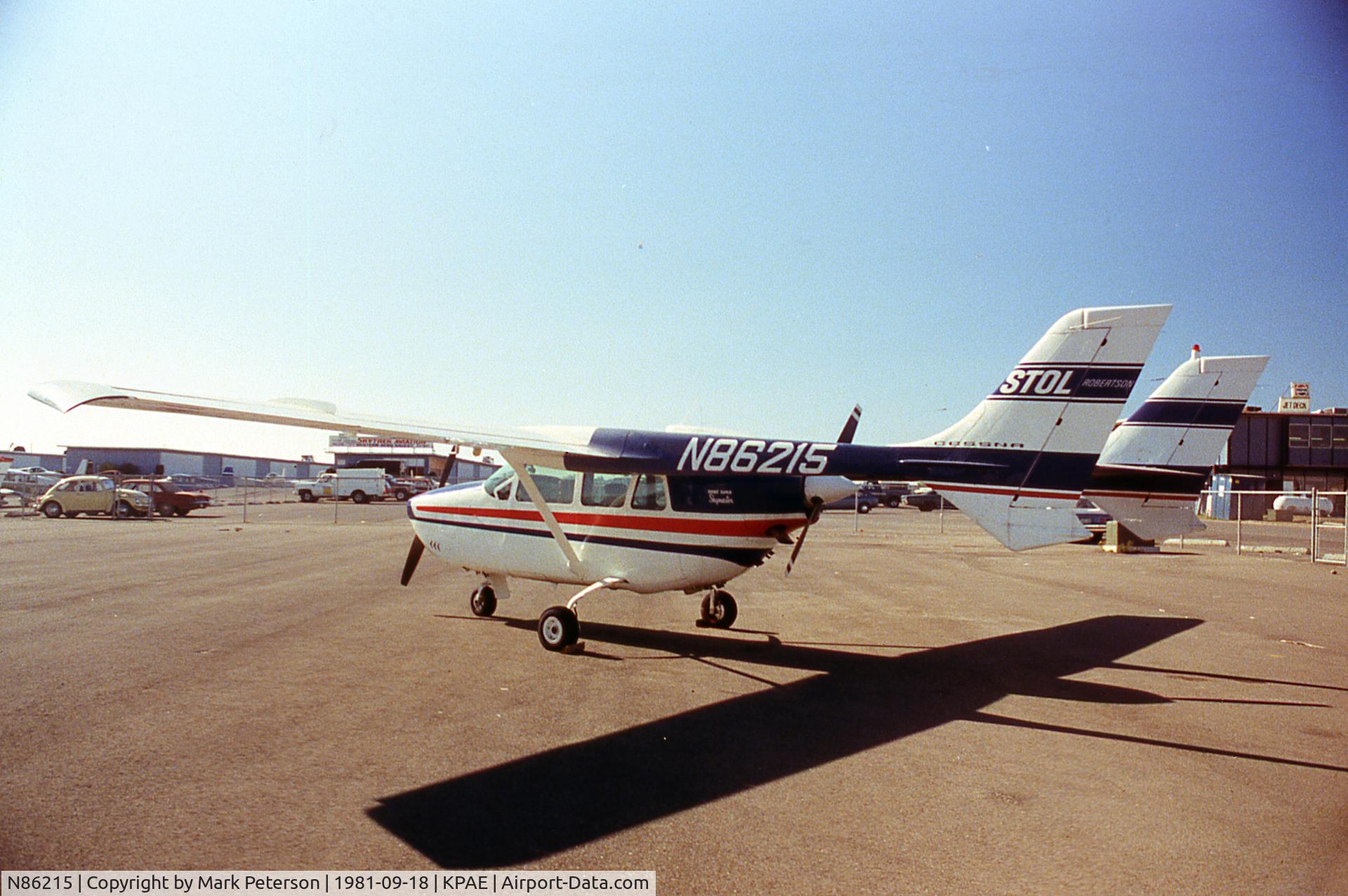 N86215, 1969 Cessna T337D C/N 337-1113, At Paine Field
