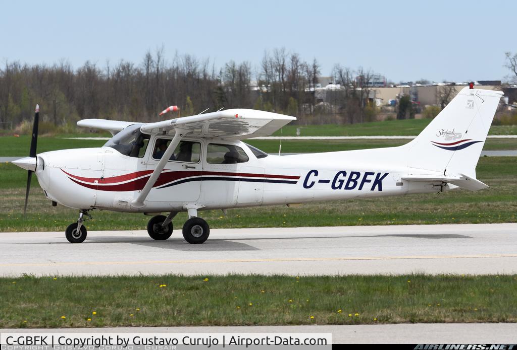 C-GBFK, 2000 Cessna 172S C/N 172S-8405, Cessna 172S