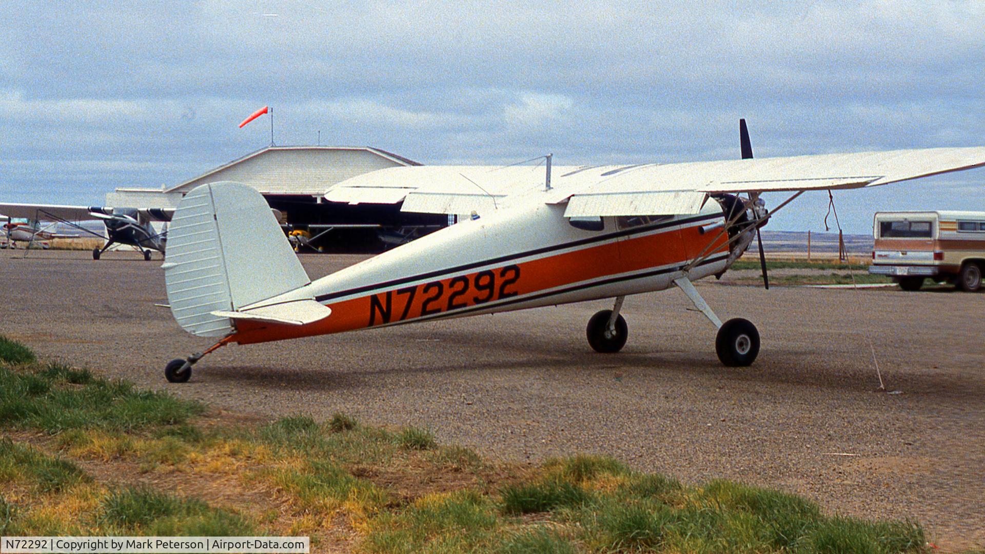 N72292, 1946 Cessna 140 C/N 9469, Scobey Montana ramp