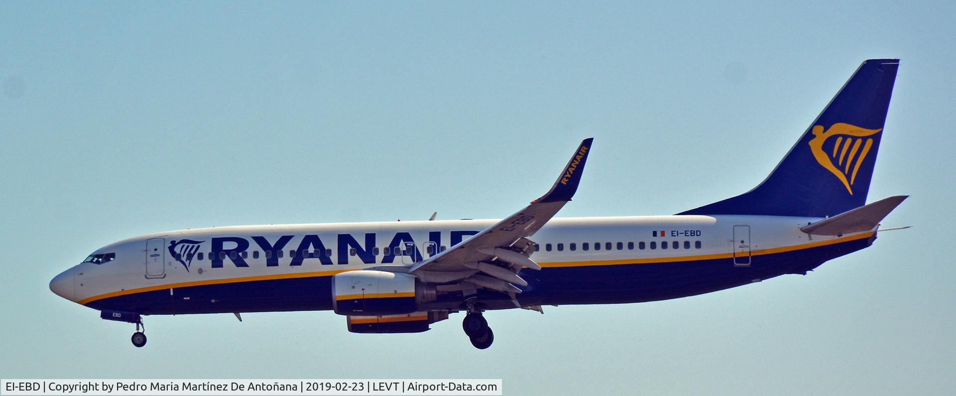 EI-EBD, 2009 Boeing 737-8AS C/N 37522, Foronda - Vitoria-Gasteiz - Euskadi - España