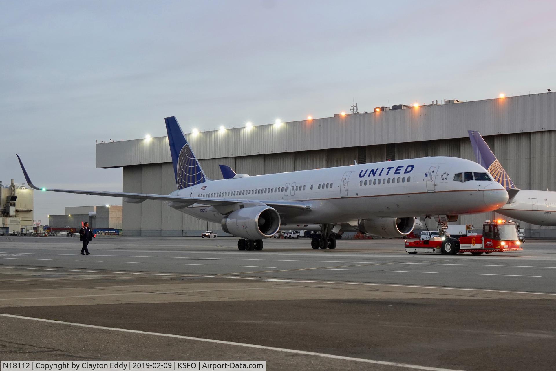 N18112, 1995 Boeing 757-224 C/N 27302, SFO 2019.