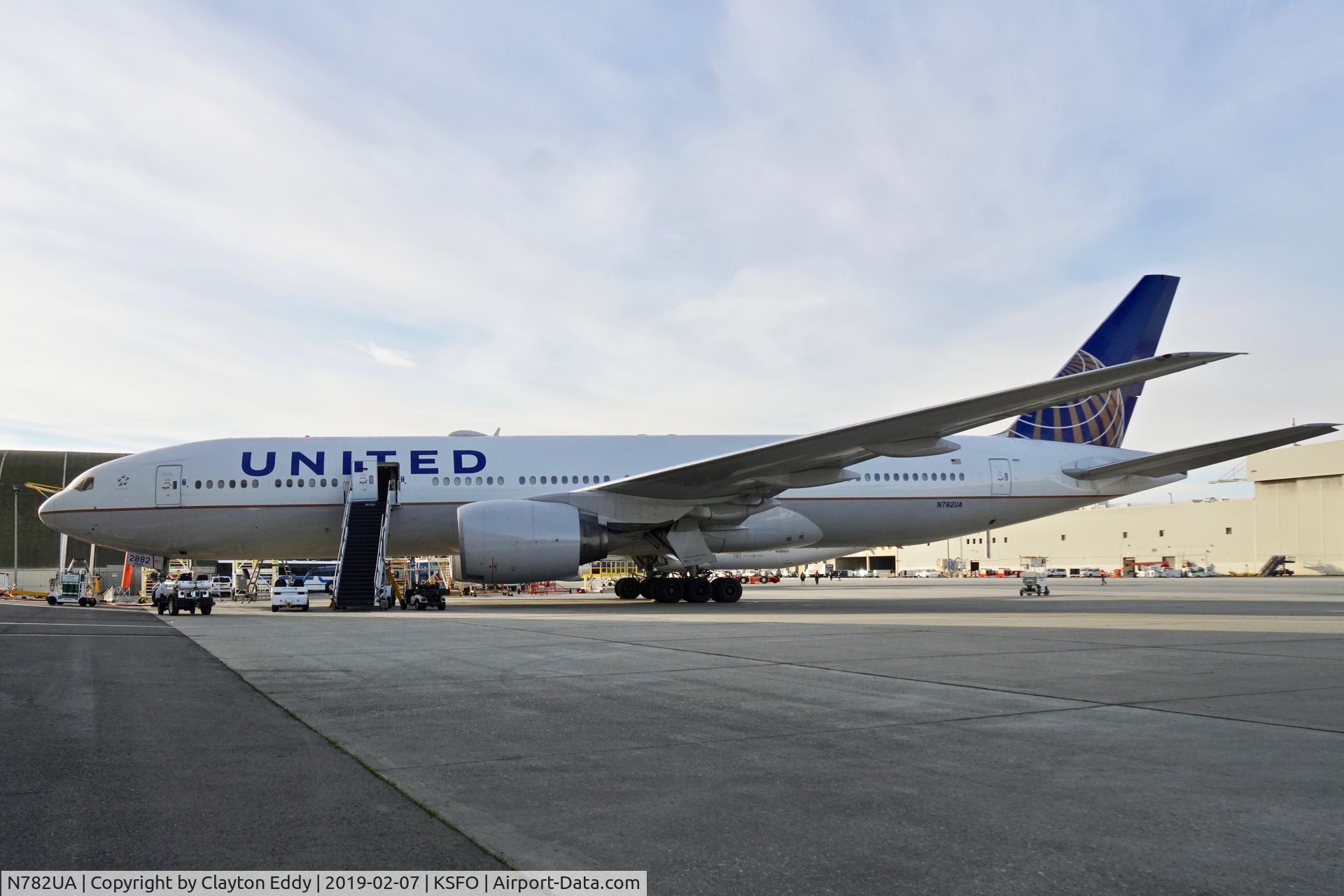N782UA, 1997 Boeing 777-222/ER C/N 26948, SFO 2019.