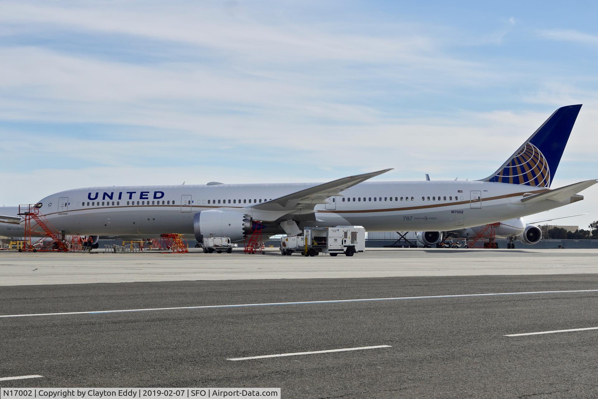 N17002, 2018 Boeing 787-10 Dreamliner C/N 40930, SFO 2019.