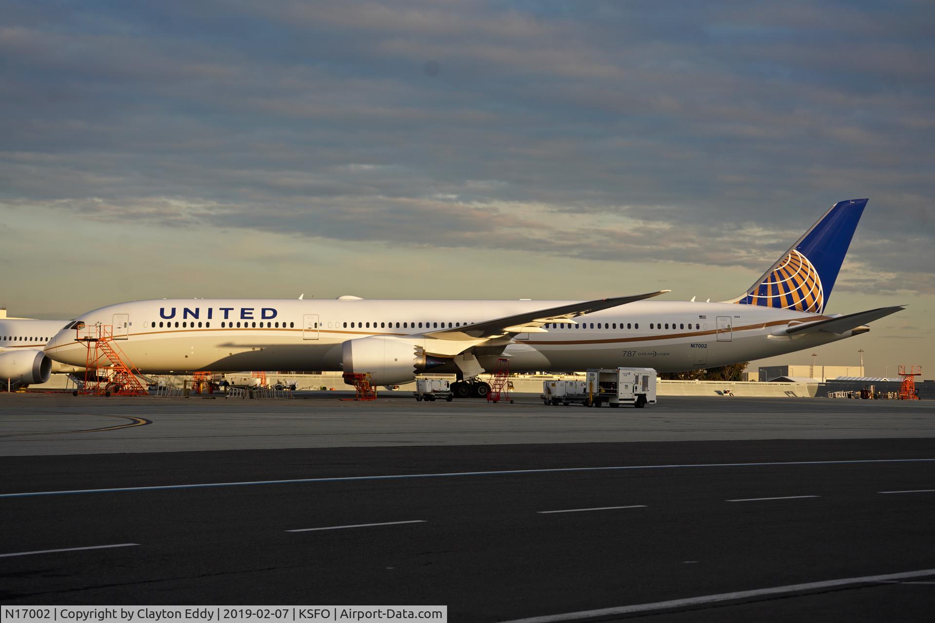 N17002, 2018 Boeing 787-10 Dreamliner C/N 40930, SFO 2019.