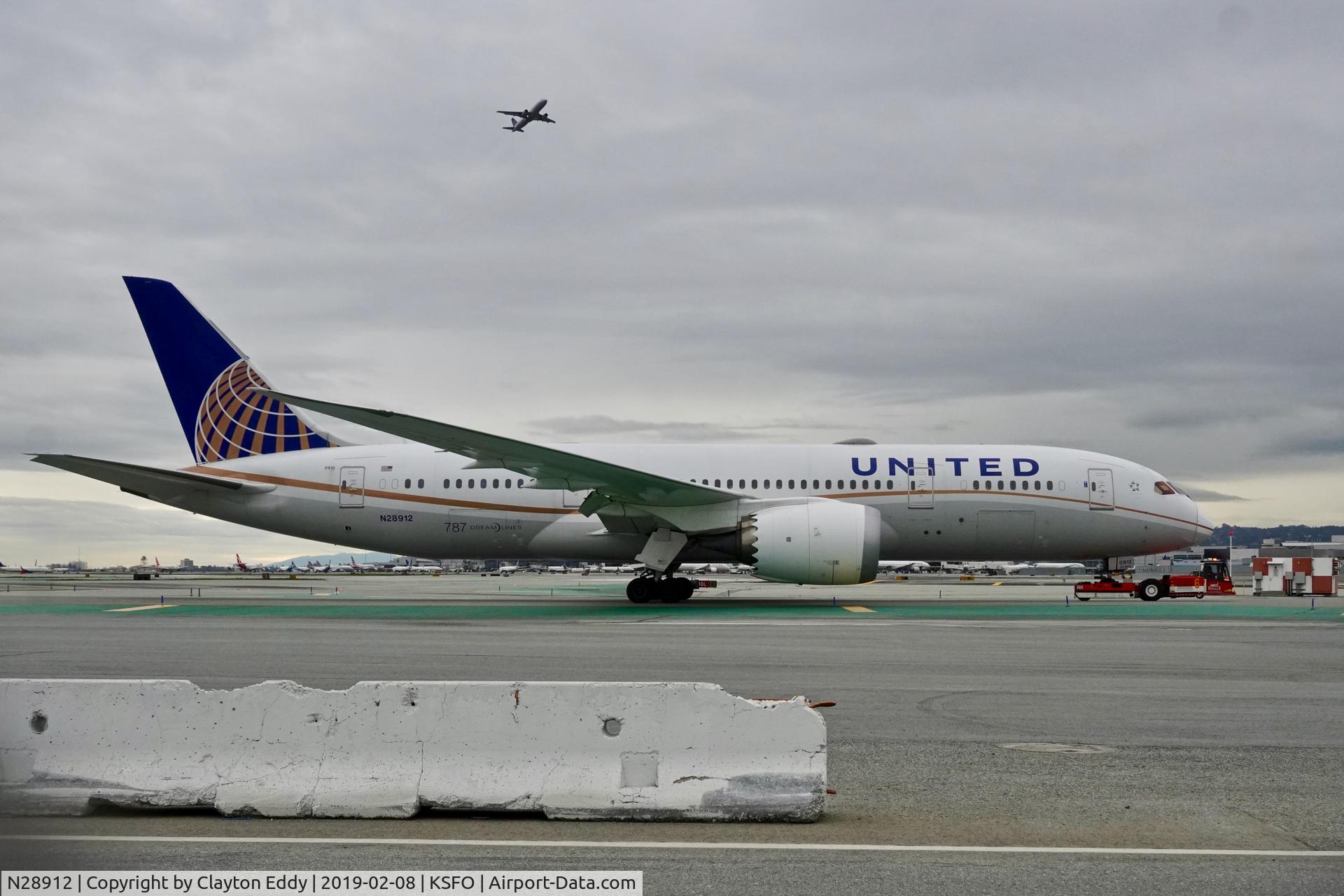 N28912, 2014 Boeing 787-8 Dreamliner C/N 34828, SFO 2019.