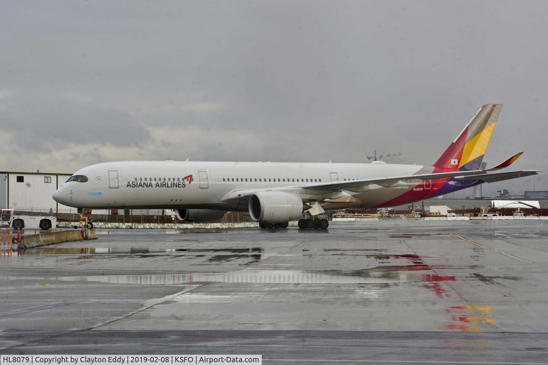 HL8079, 2017 Airbus A350-941 C/N 117, SFO 2019.