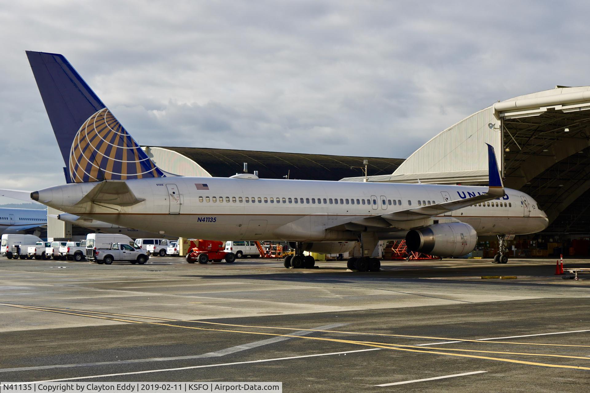 N41135, 1999 Boeing 757-224 C/N 29284, SFO 2019.