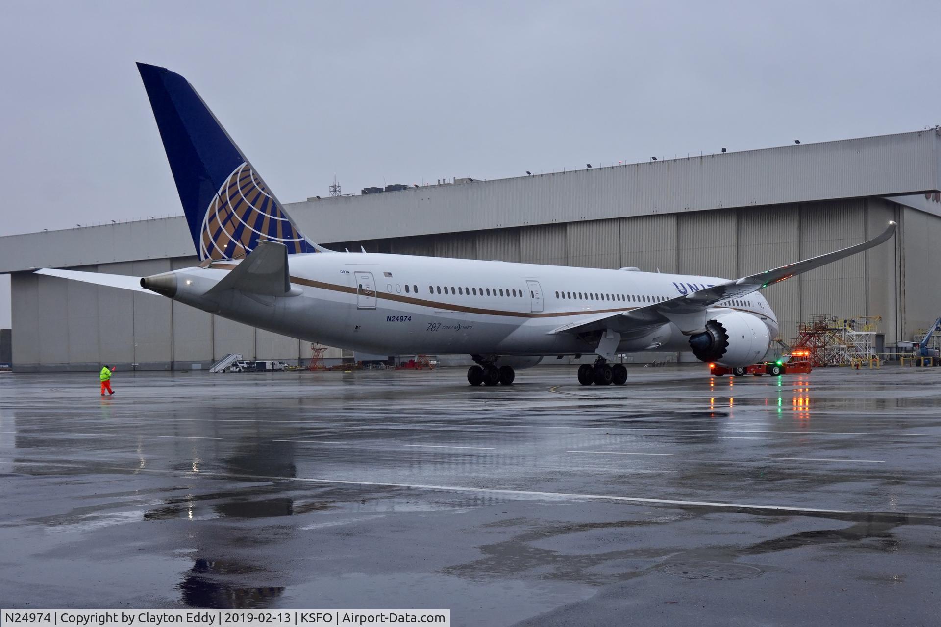 N24974, 2018 Boeing 787-9 Dreamliner Dreamliner C/N 40942, SFO 2019.
