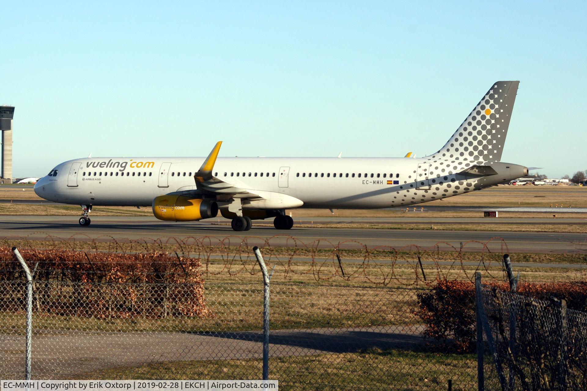 EC-MMH, 2016 Airbus A321-231 C/N 7152, EC-MMH landed rw 04L