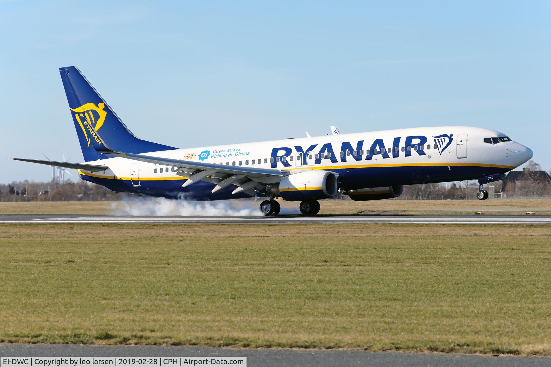EI-DWC, 2007 Boeing 737-8AS C/N 36076, Copenhagen 28.2.2019 L/D 04L