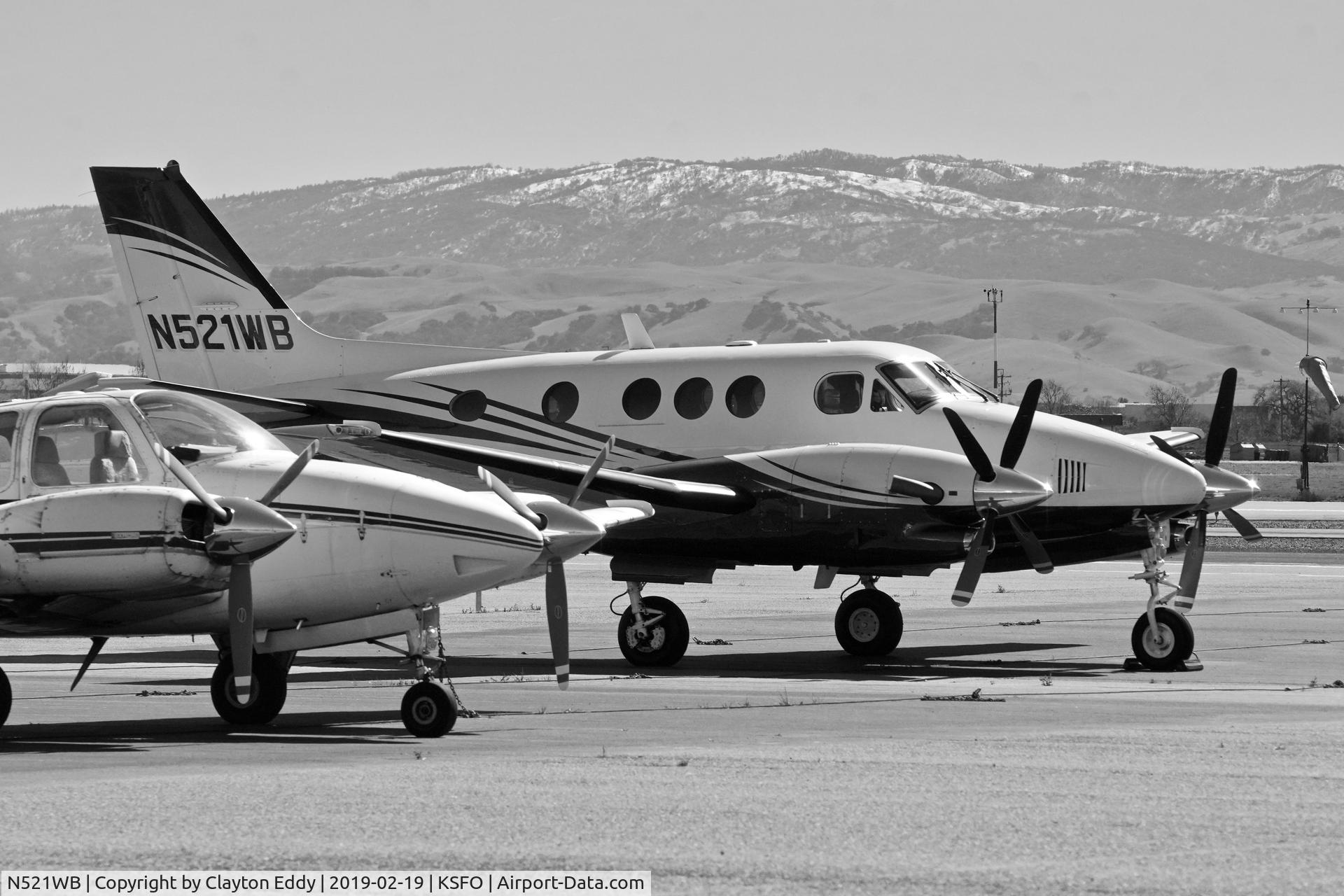N521WB, 2007 Hawker Beechcraft C90GTI King Air C/N LJ-1847, Livermore Airport California 2019.