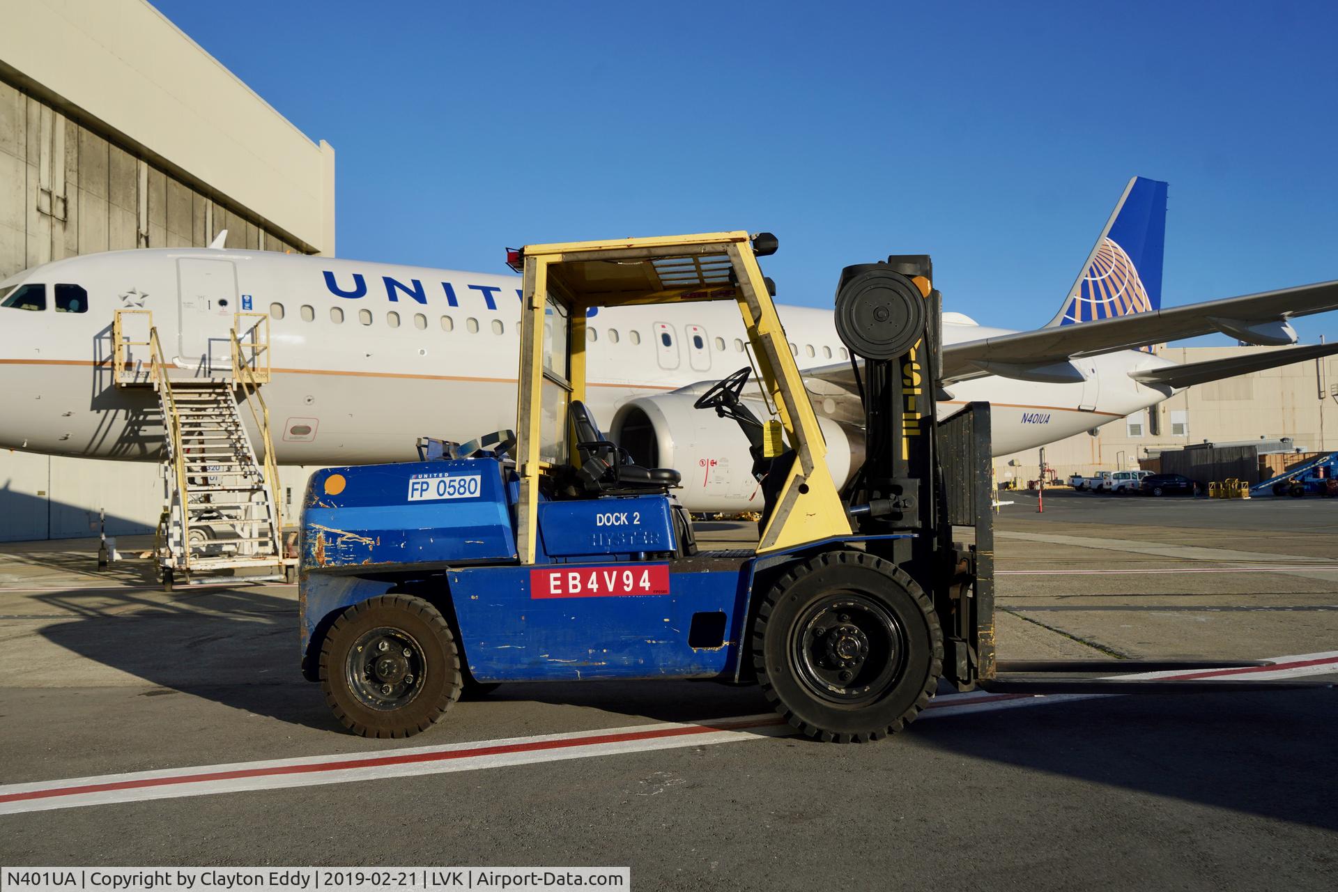 N401UA, 1993 Airbus A320-232 C/N 435, SFO 2019.