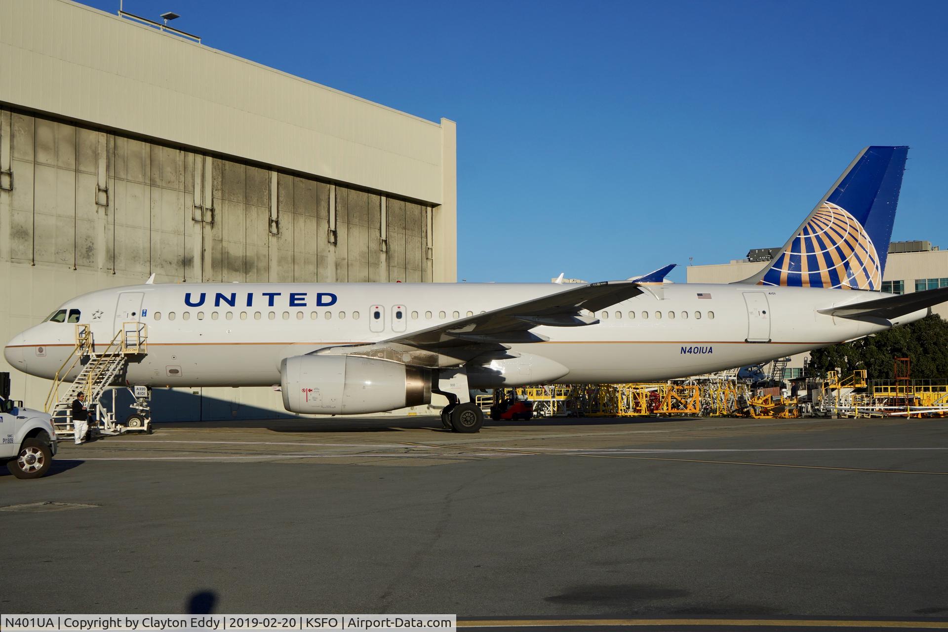 N401UA, 1993 Airbus A320-232 C/N 435, SFO 2019.