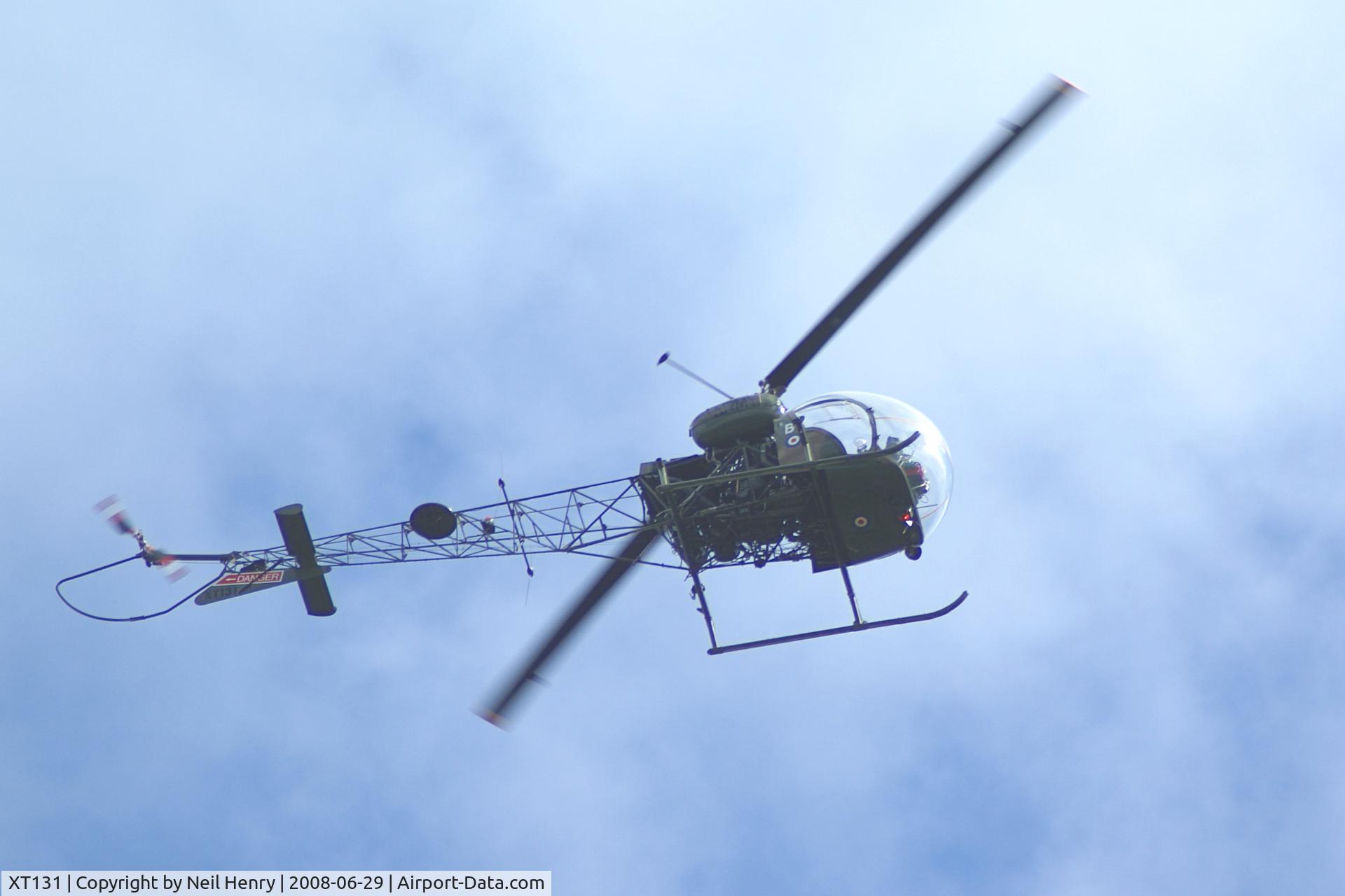 XT131, 1964 Westland Sioux AH.1 C/N 1540, Seen flying over Brookwood, Surrey, UK
