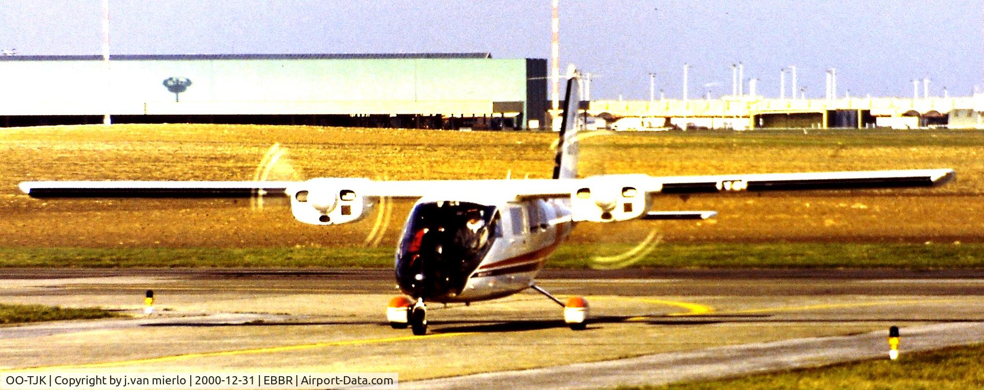 OO-TJK, 1986 Partenavia P-68B Observer C/N 372-28-OB, Arriving at Brussels G.A.T.