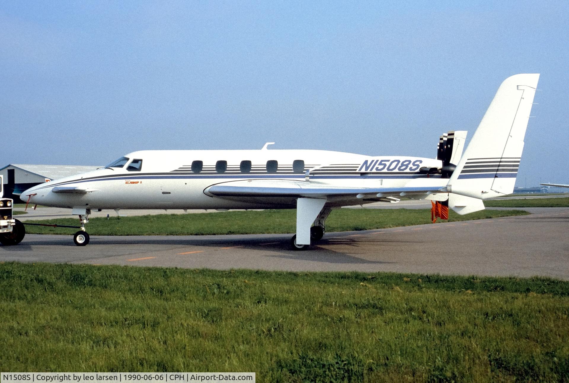 N1508S, 1990 Beechcraft 2000 Starship C/N NC-8, Copenhagen 6.6.1990