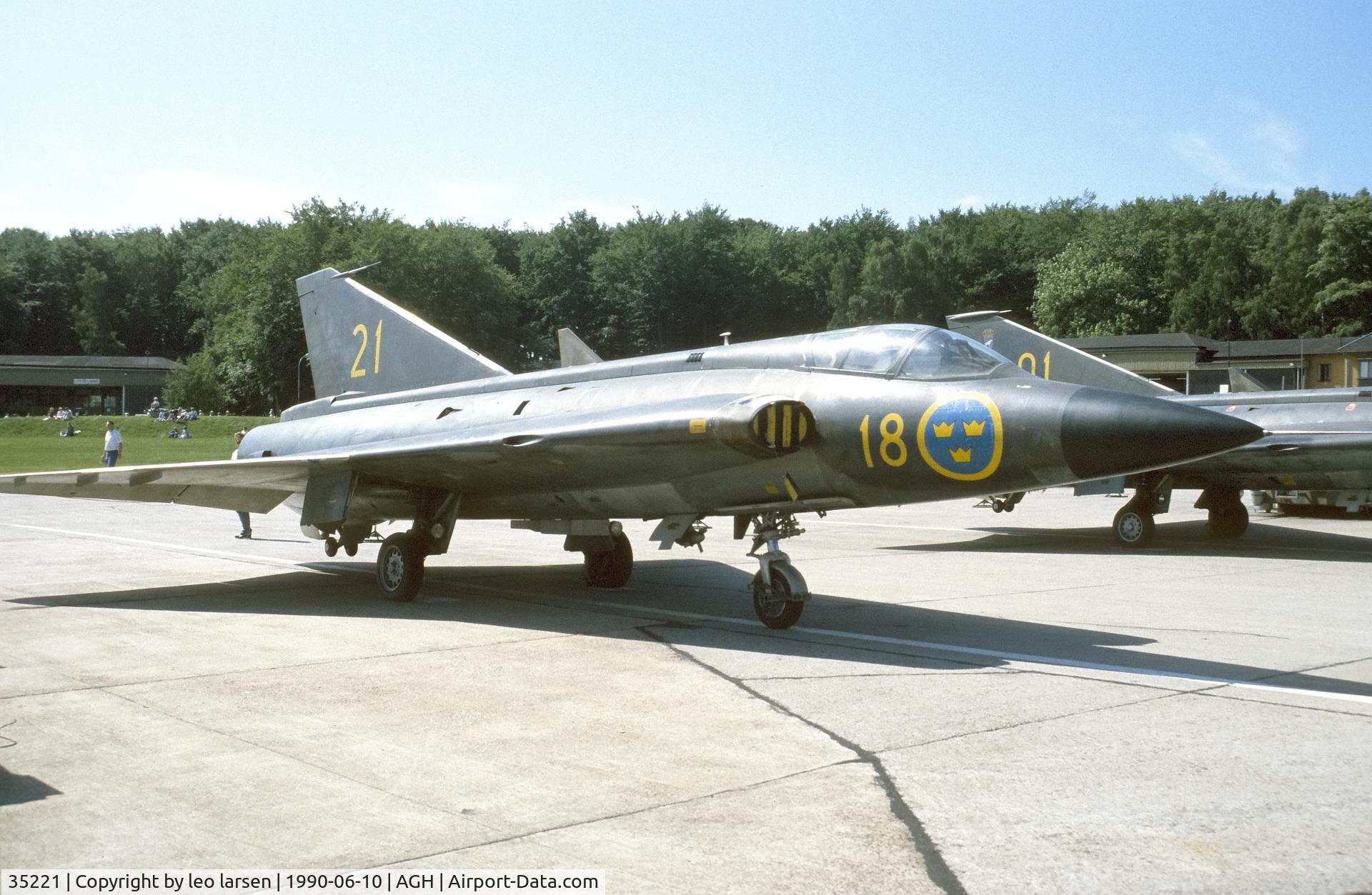 35221, Saab J-35B Draken C/N 35-221, Ângelholm F.10 10.6.1990 in service from 2.5.62 to 3.7.73