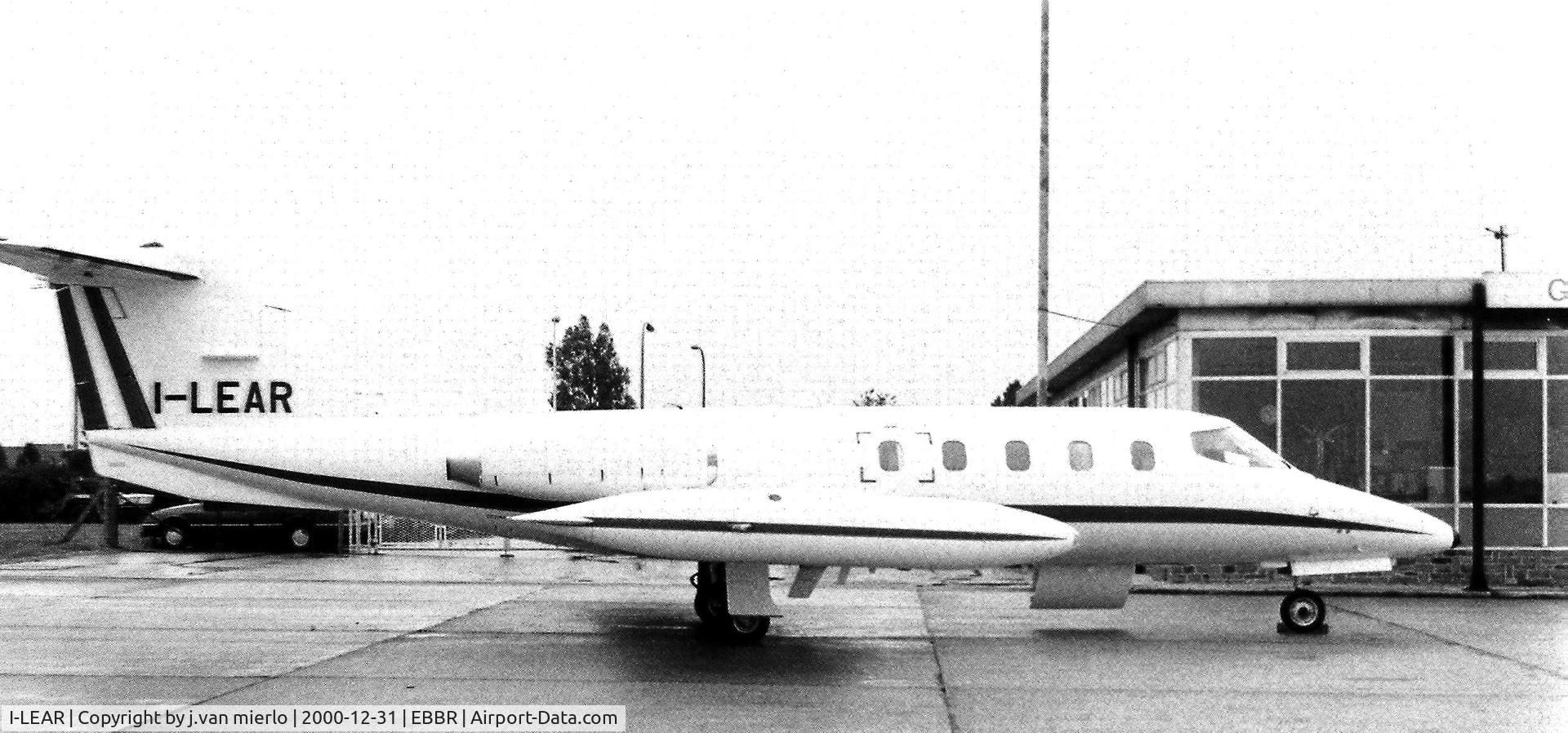 I-LEAR, 1976 Gates Learjet 25B C/N 207, Brussels G.A.T.