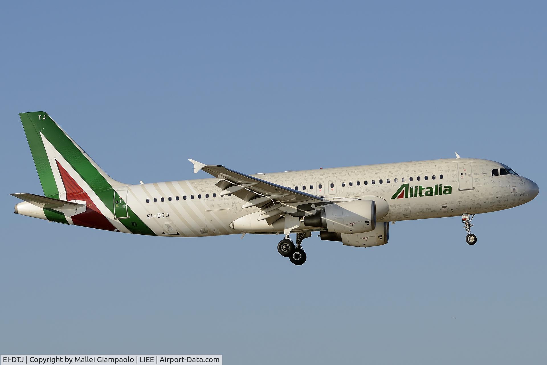 EI-DTJ, 2009 Airbus A320-216 C/N 3978, EI-DTJ