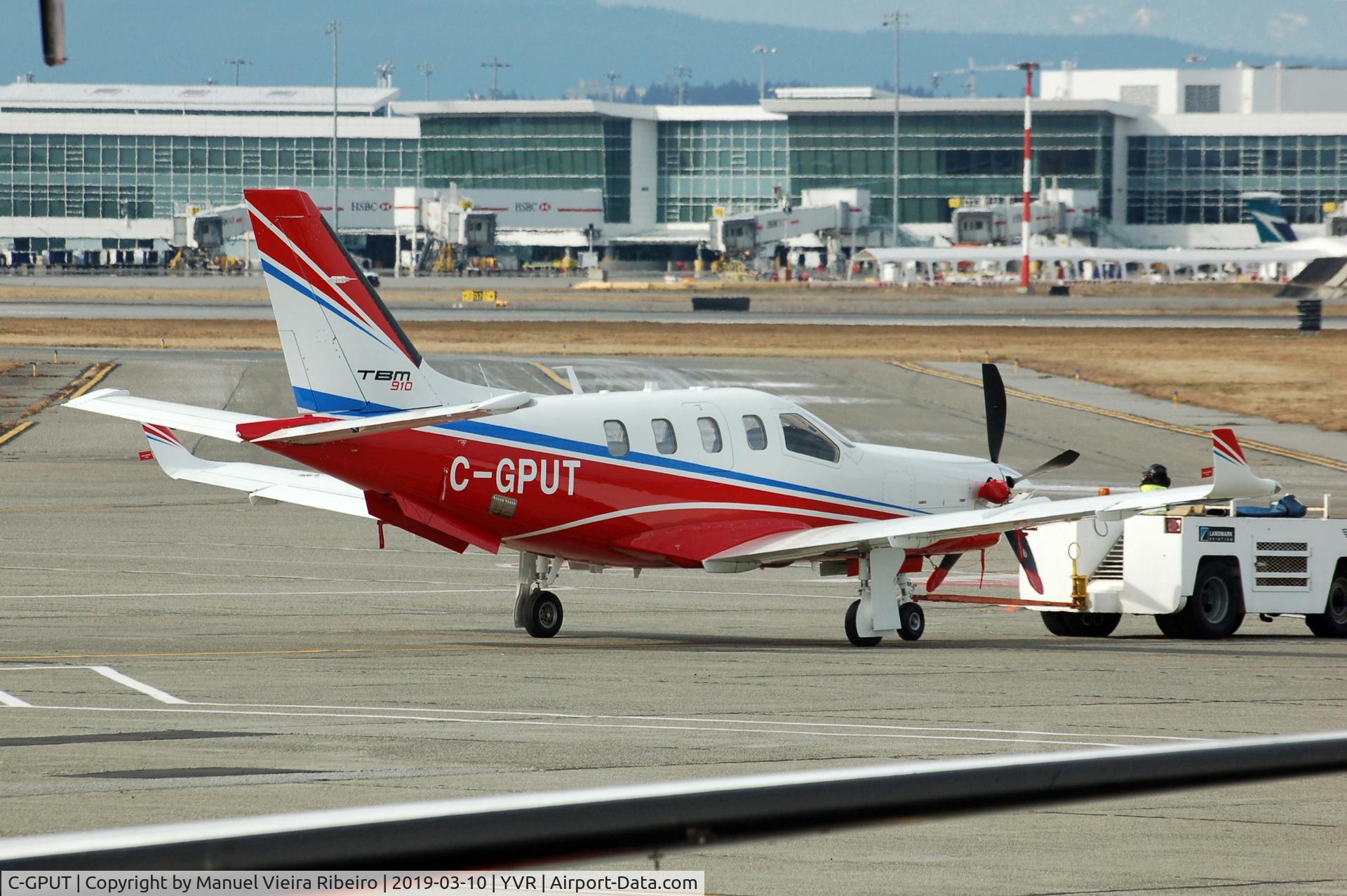 C-GPUT, 2018 Daher-Socata TBM-700 C/N 1269, Seen at YVR South