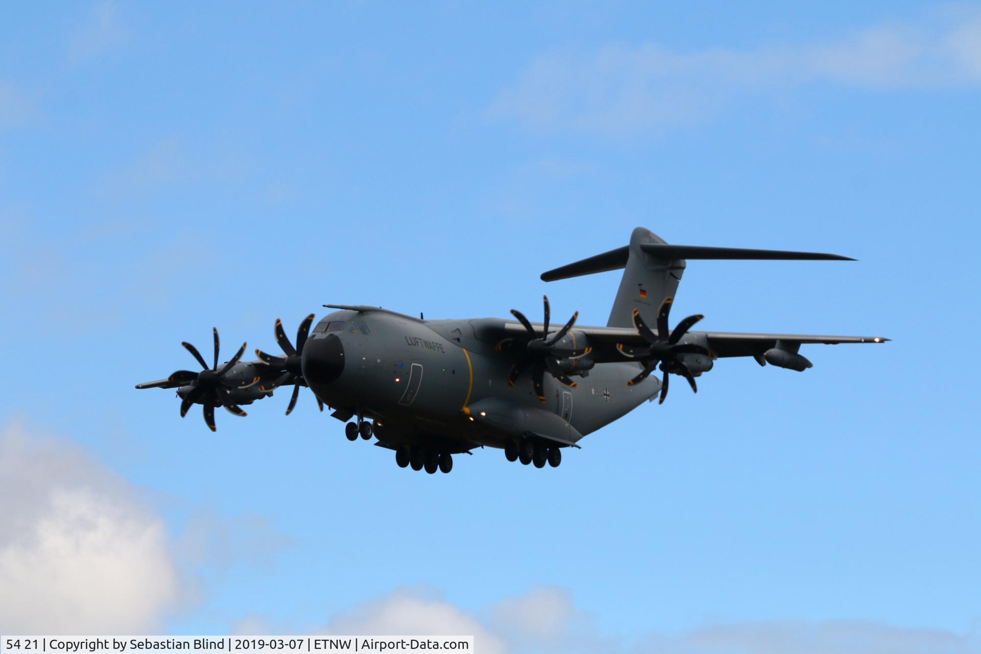 54 21, 2017 Airbus A400M Atlas C/N 079, Approaching Wunstorf Air Force Base