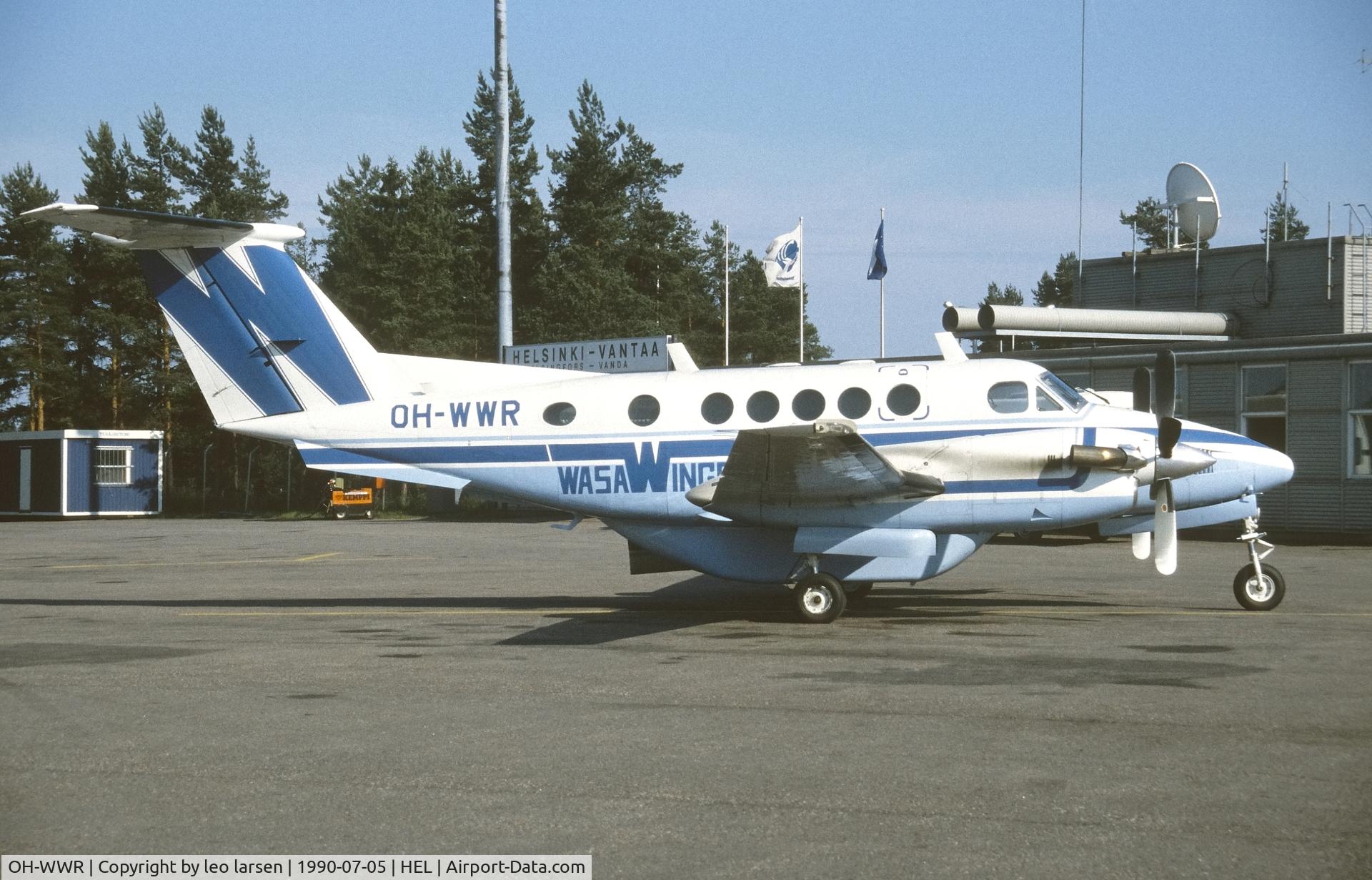 OH-WWR, 1979 Beech 200 Super King Air Catpass C/N 15 (BB-483), Helsinki  5.7.1990